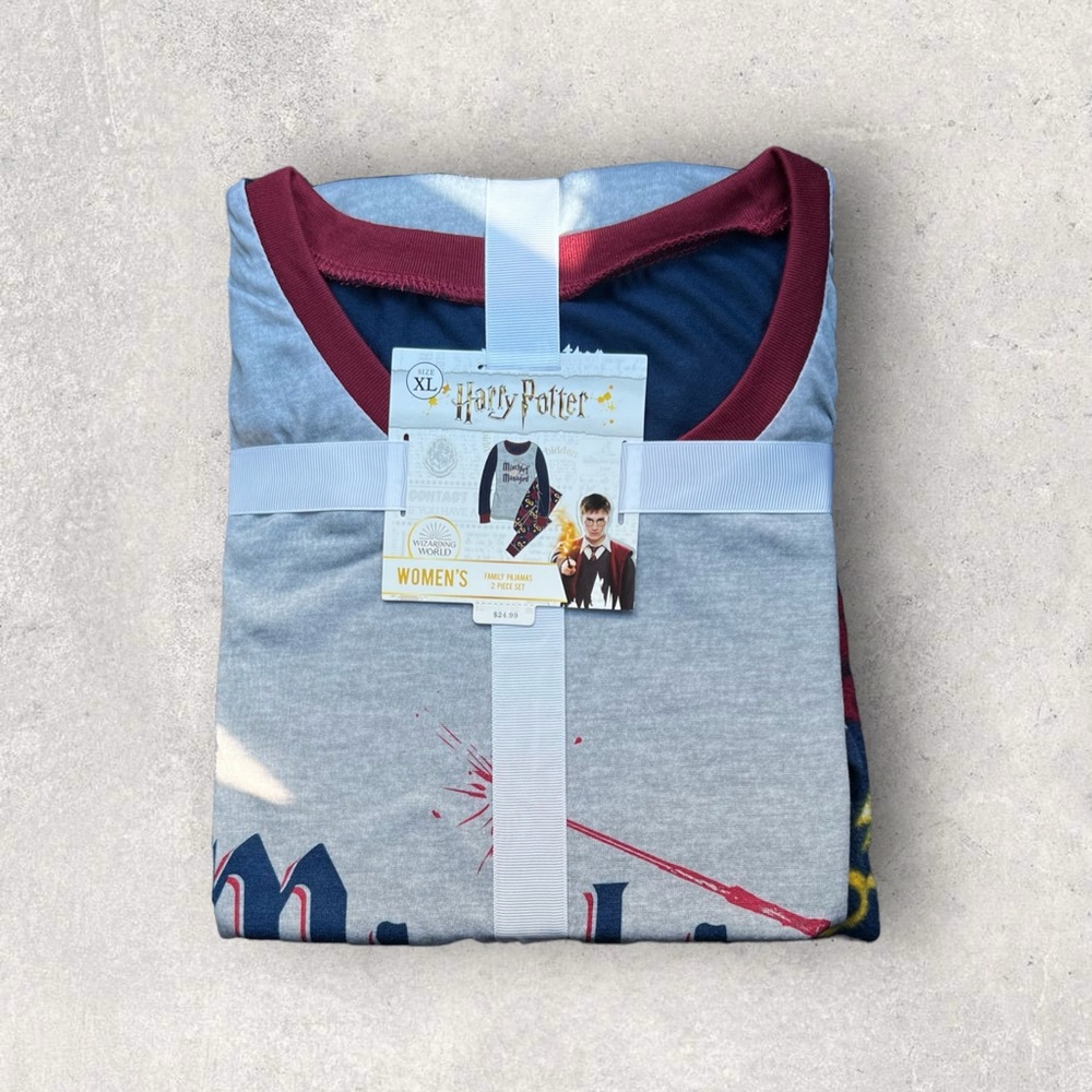Harry Potter Wizarding World 2 Piece Pajamas Set Gift Set New With Tags